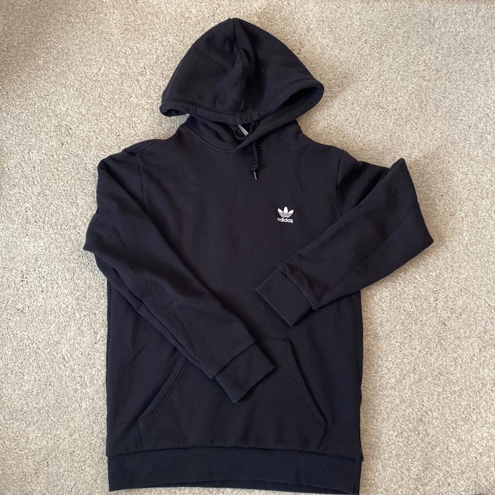Adidas Trefoil black hoodie! Classic